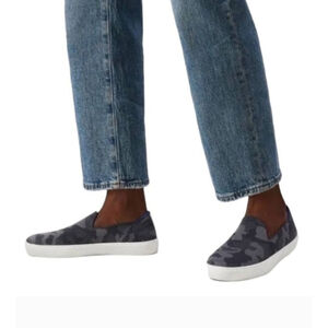 ROTHY'S Thw Original Gray Camo Slip-On Sneakers Size 7.5